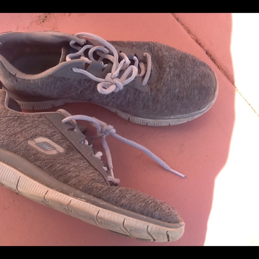 Flex soles grey soft cotton size 9.5athletic shoes